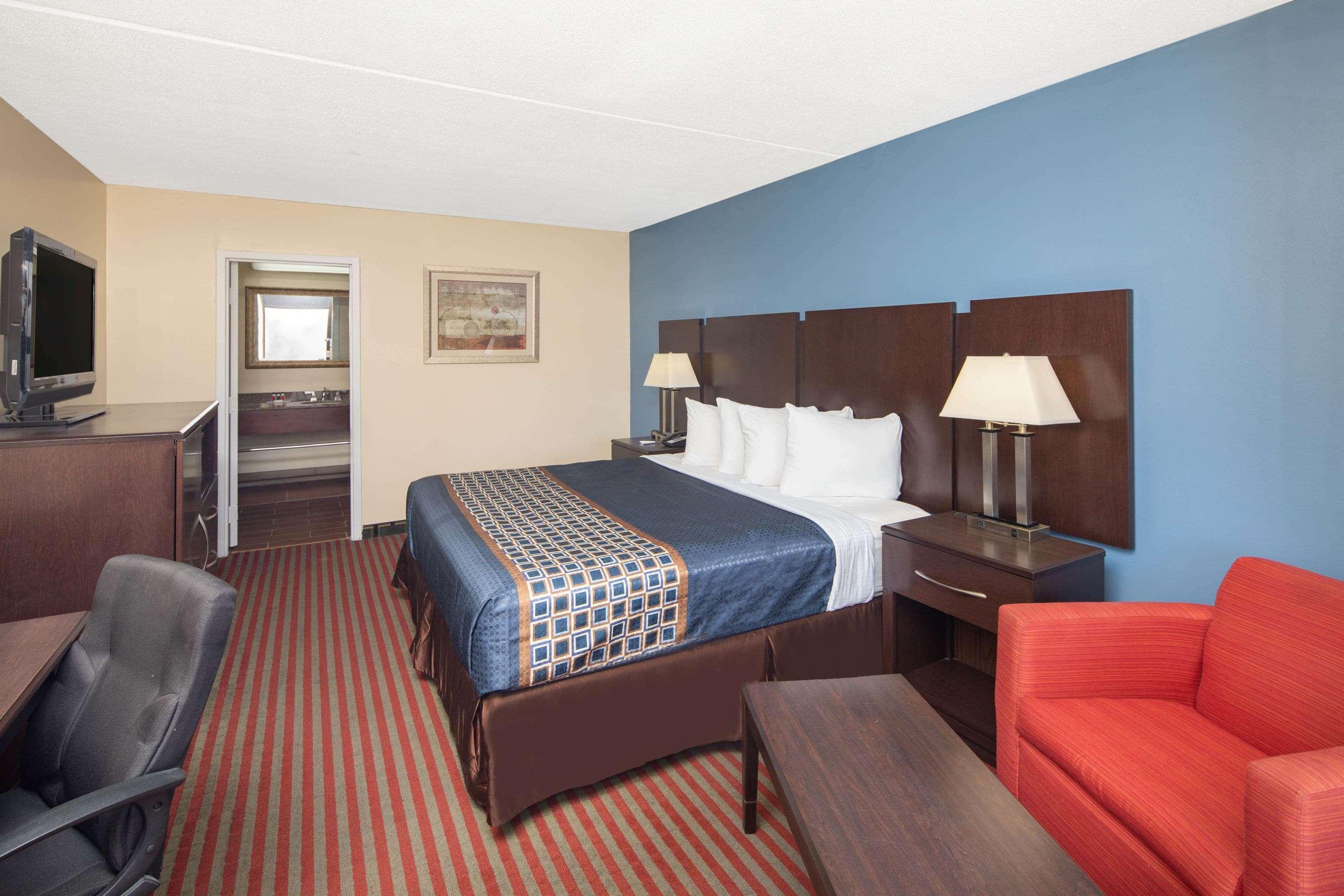 Travelodge By Wyndham Savannah Area/Richmond Hill Eksteriør billede