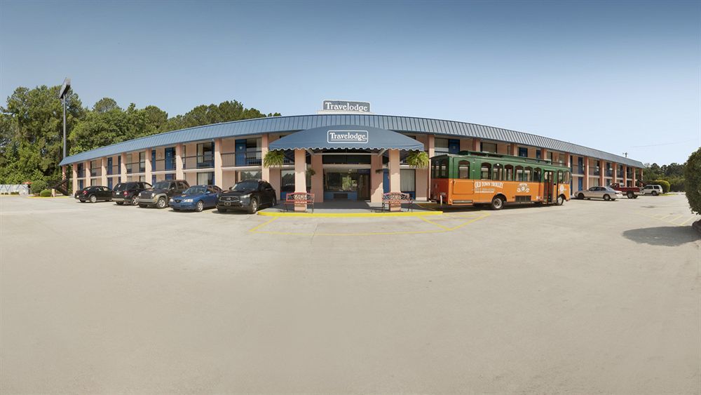 Travelodge By Wyndham Savannah Area/Richmond Hill Eksteriør billede